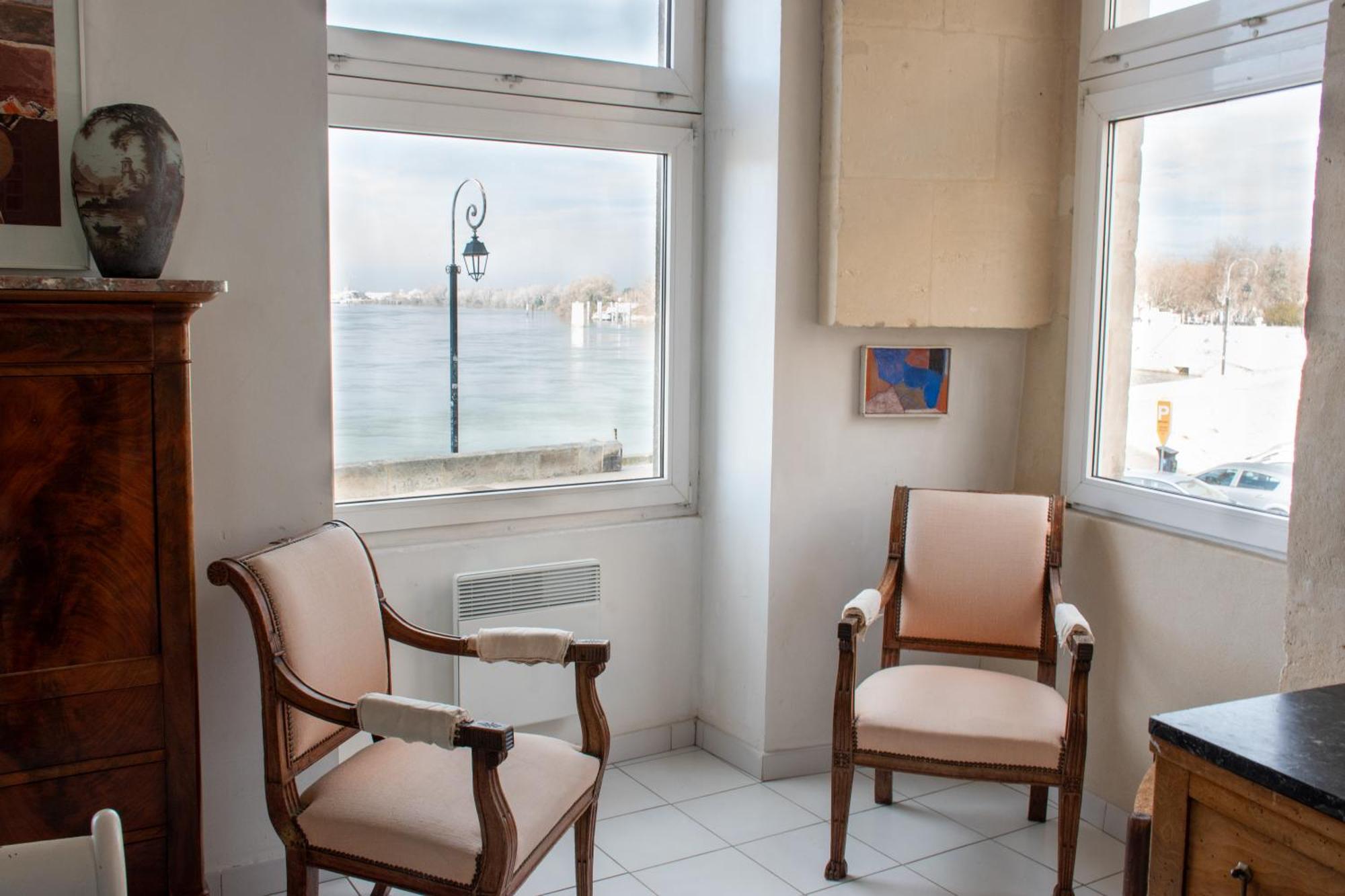 Appartamento Renne - Vue Imprenable Sur Le Rhone Arles Esterno foto